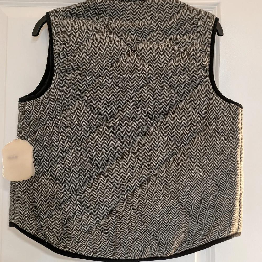 NWT Altar’d State Quilted Herringbone Wool Vest Fall Winter Cozy Warm Sz. Small - Picture 9 of 11